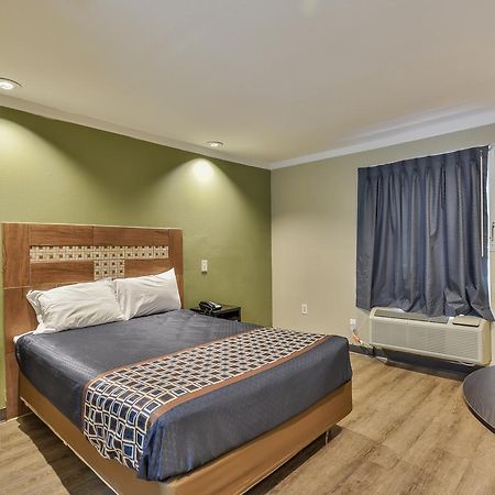 Budgetel Inn And Suites Raleigh Extérieur photo