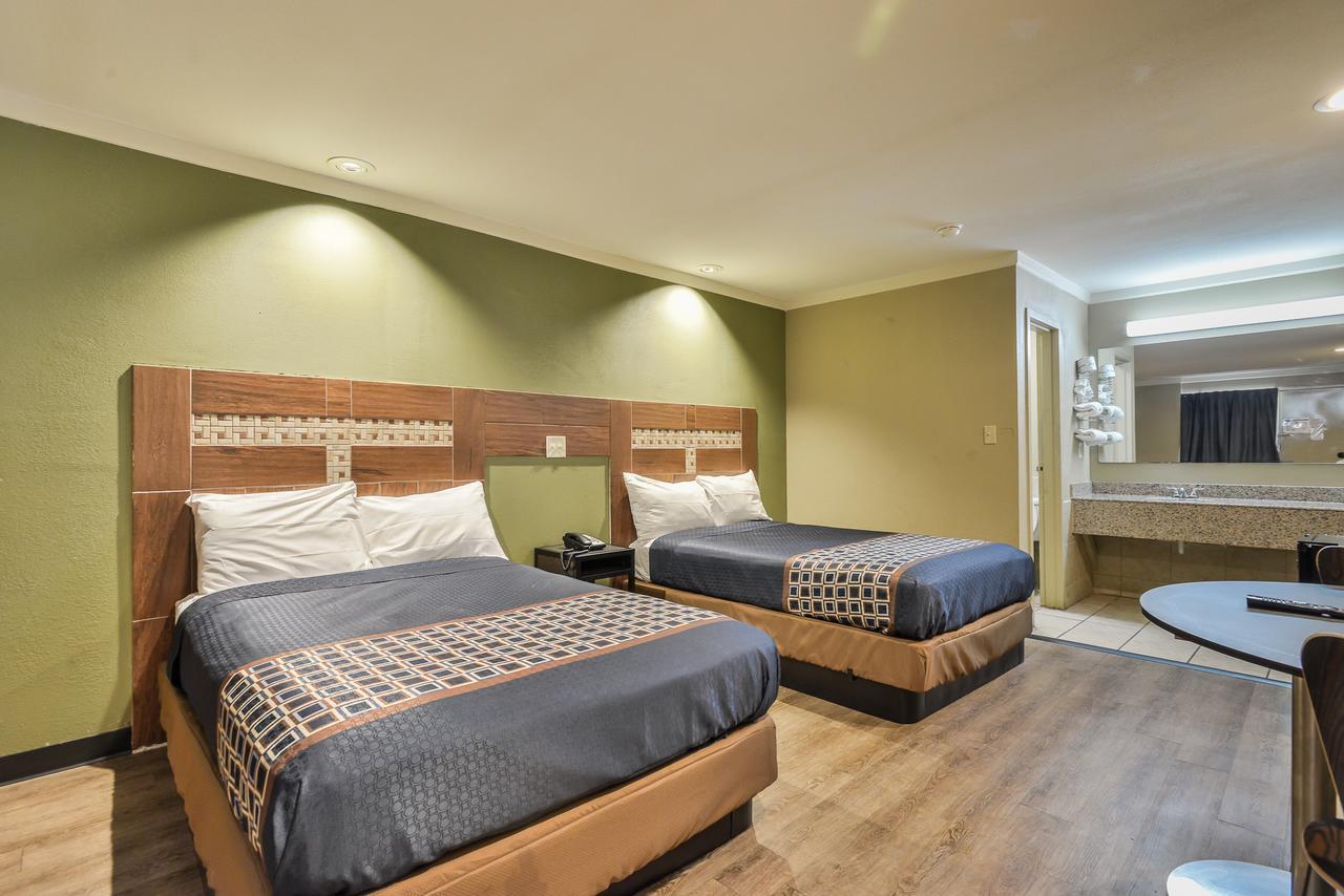 Budgetel Inn And Suites Raleigh Extérieur photo